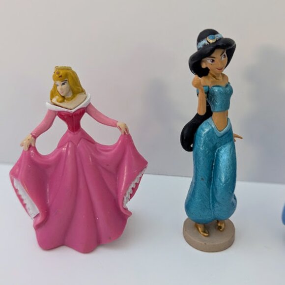 Disney Princess Mini Figures Figurines Toys Bundle Lot Ariel Pocahontas Jasmine - Picture 2 of 4